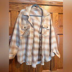 Time & Tru Plaid Shacket Button up